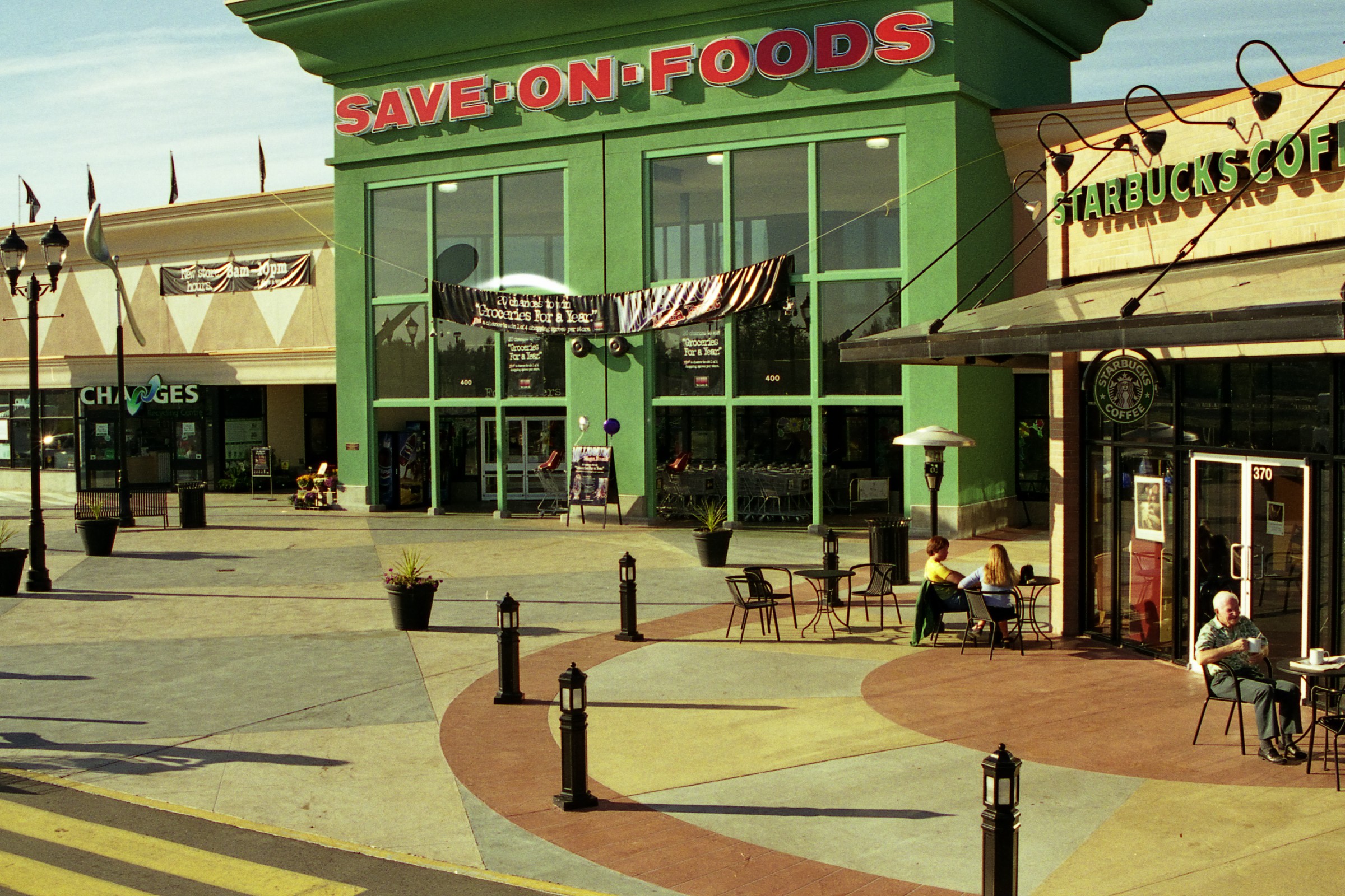 StoneCraft commercial surfacing across a retail plaza with decorative coloured pattern design