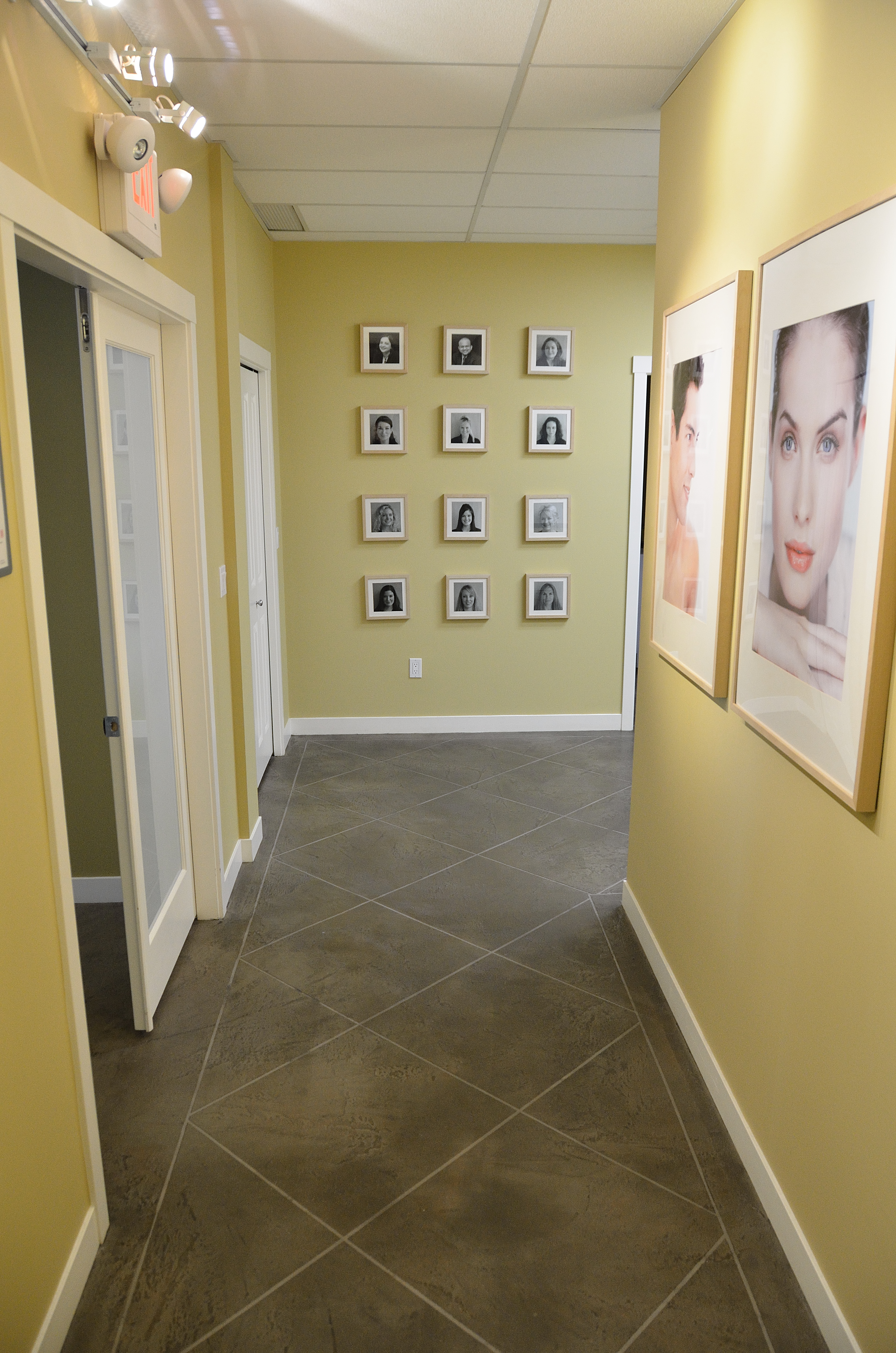 Spa hallway with diamond-pattern StoneCraft slate flooring