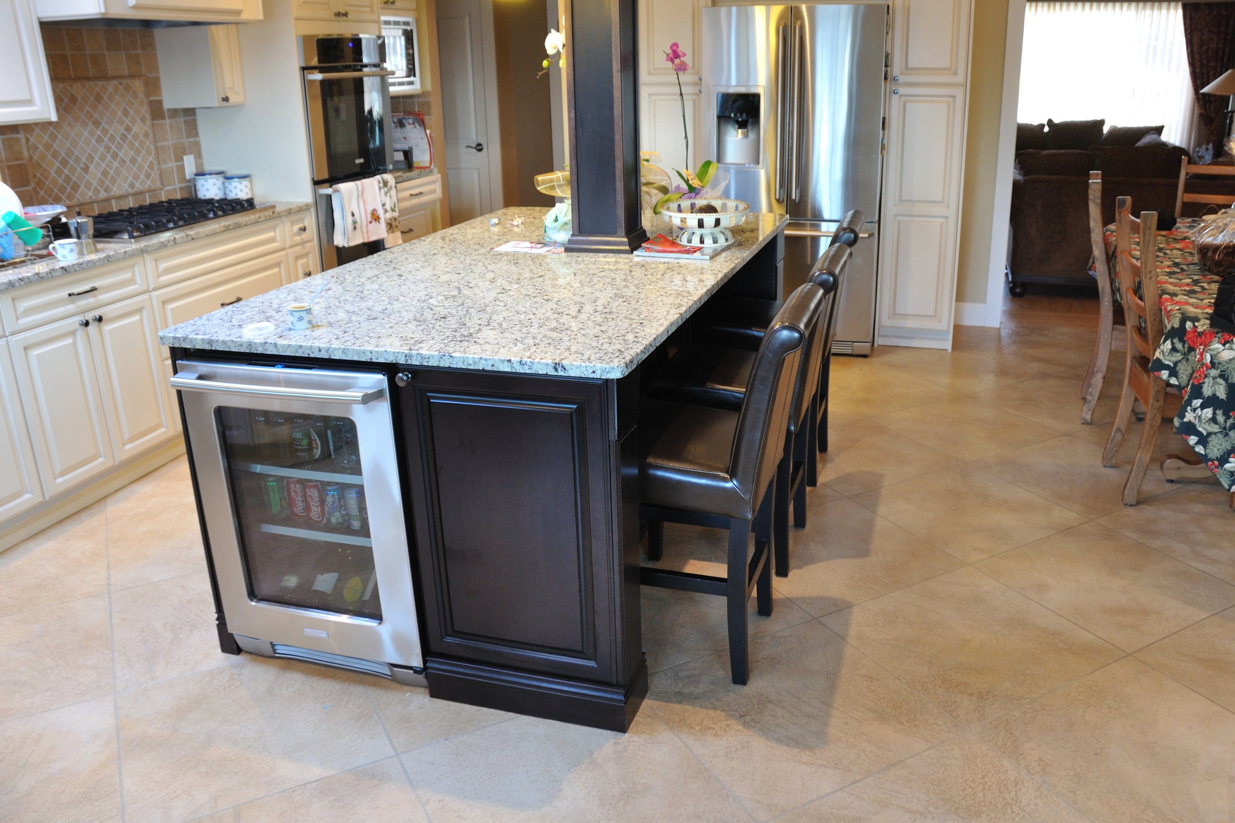 StoneCraft kitchen floor with diamond tile pattern and decorative grout lines