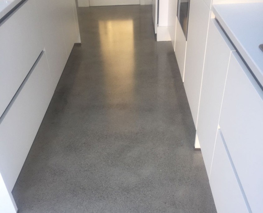 Seamless StoneCraft kitchen floor with continuous surface